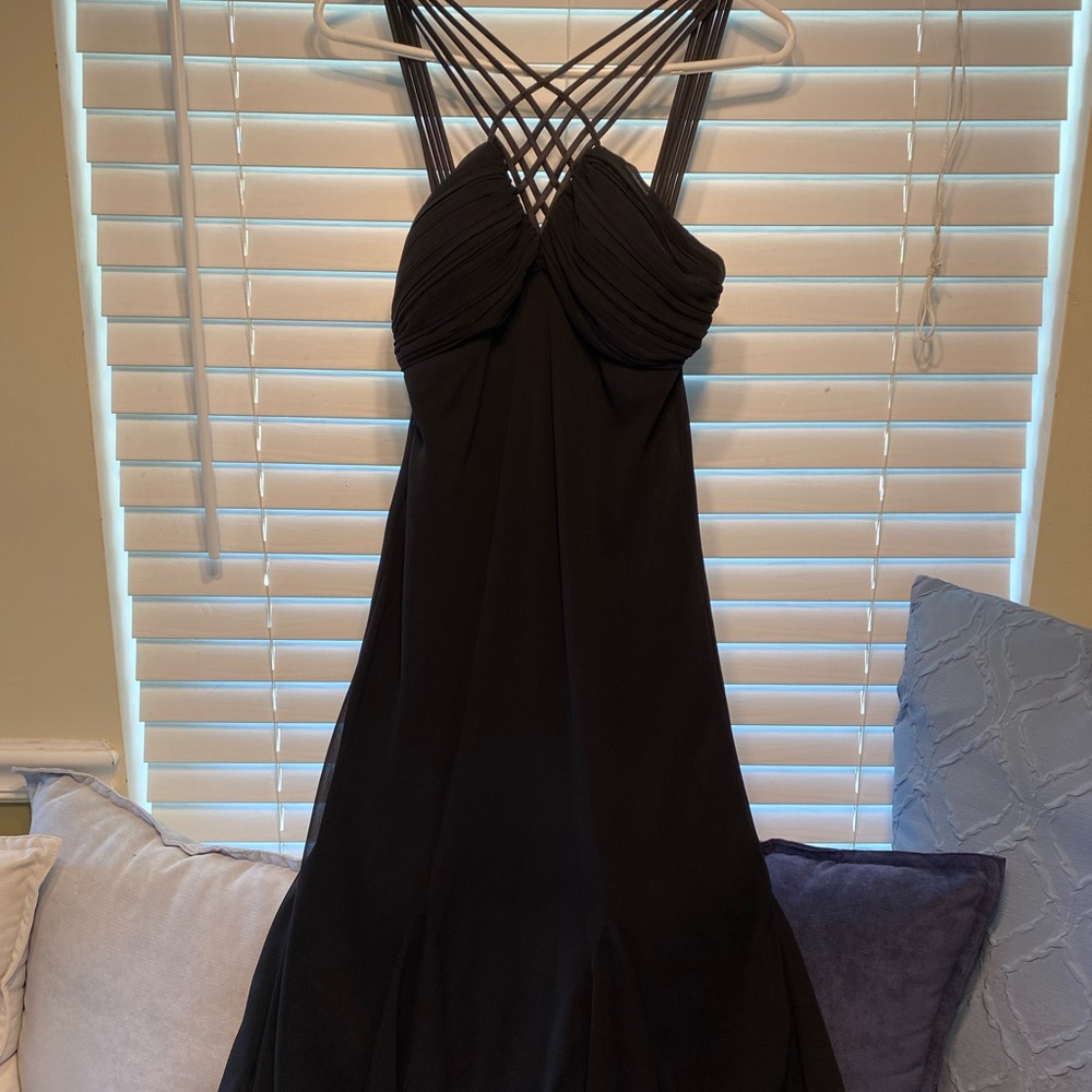 SL Fashions Women’s Strappy Dress Size 8